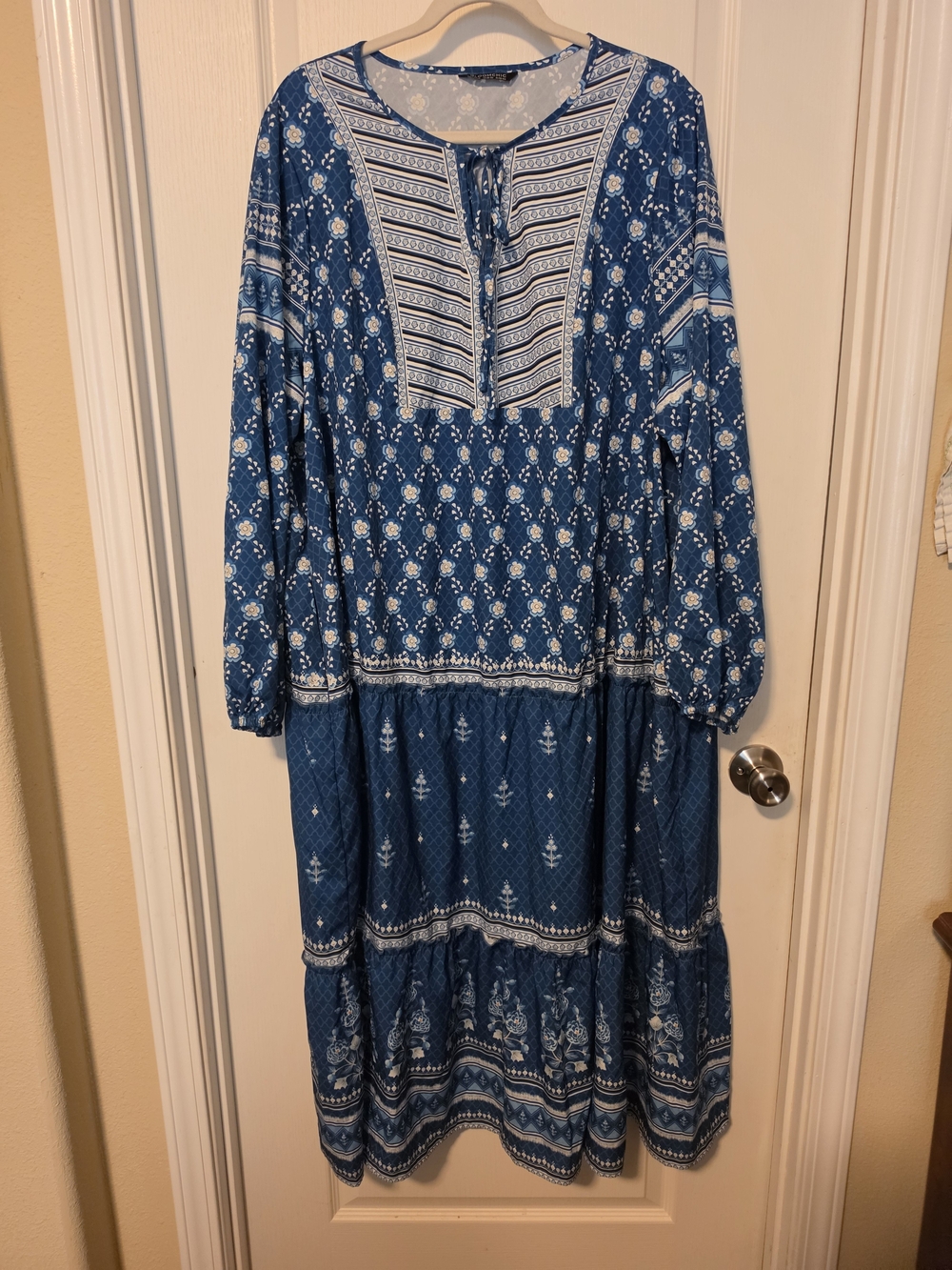 BloomChic Blue and White Boho Long Sleeve Maxi Dress